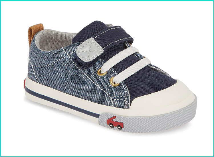 10 Best Toddler Shoes for Girls and Boys Best shoes for kindergarteners