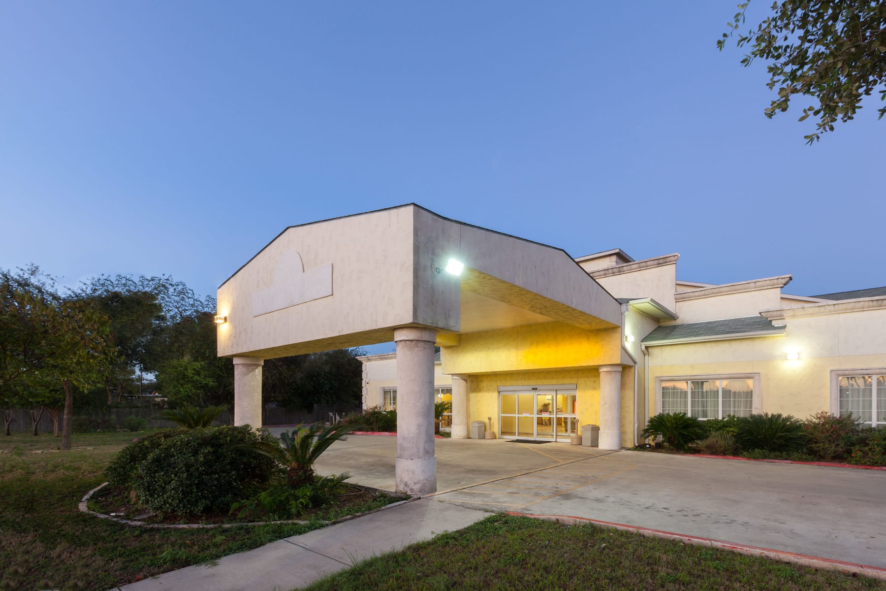 Best Western Plus Palo Alto Inn and Suites, San Antonio (TX) | 2023 ... Best Western Plus Palo Alto Inn and Suites, San Antonio (TX) | 2023 ...