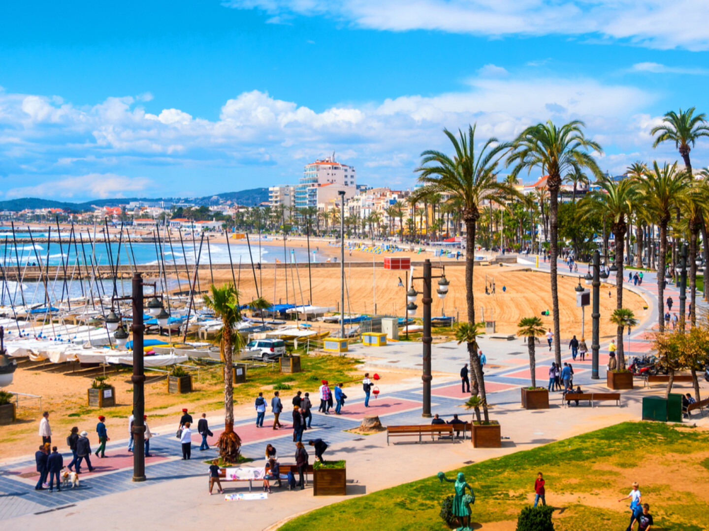 Best Beaches Near Barcelona | Spanish Trails Best Beaches Near Barcelona | Spanish Trails
