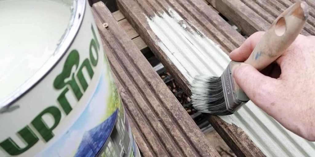 An attractive and concise title of Best Exterior House Paint for Wood.