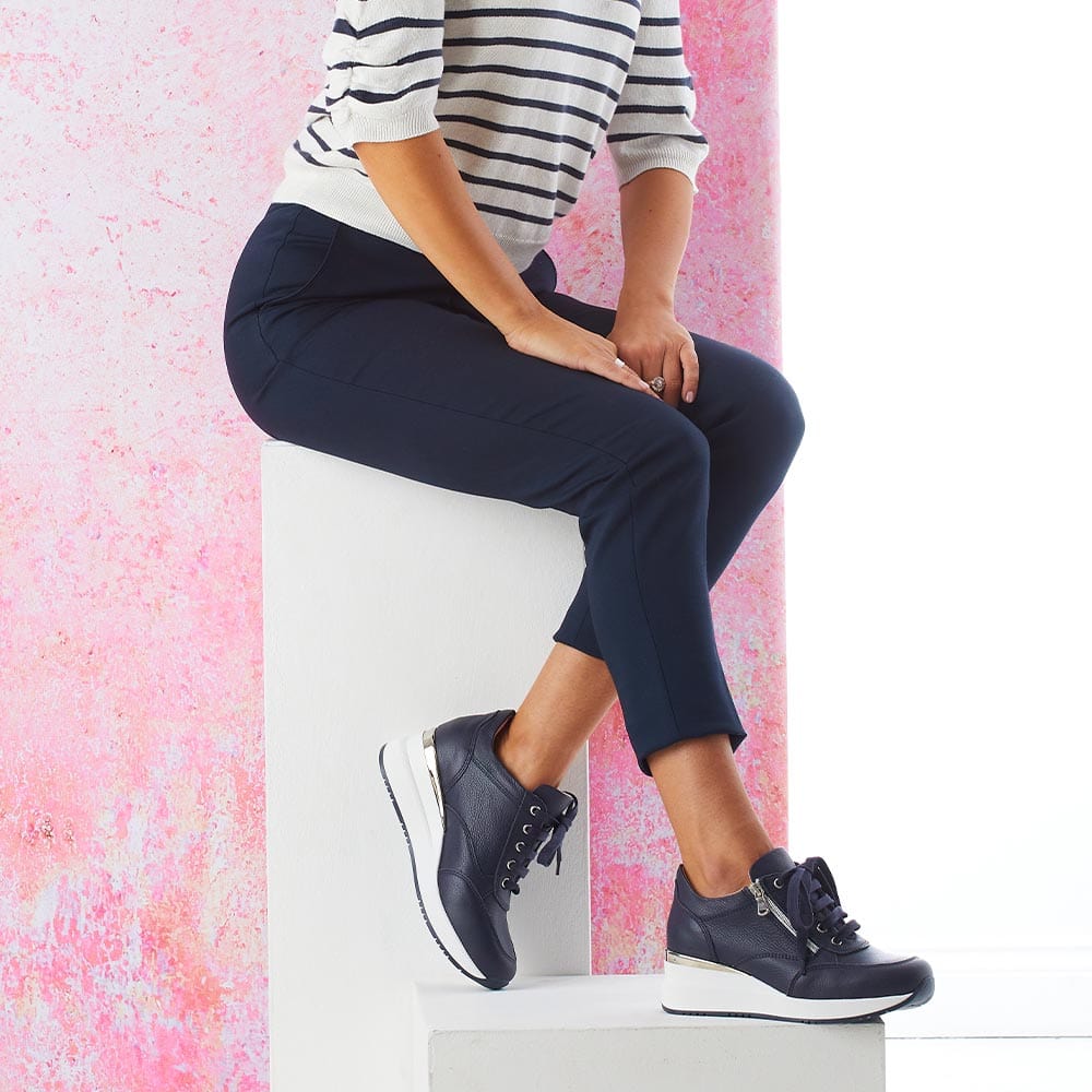 Best Orthopaedic Shoes for Women That Fit Your Needs
