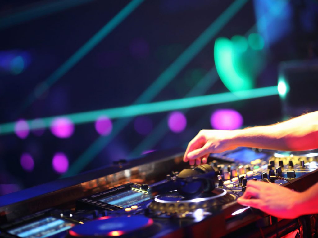 Best Nightclubs in Paris – Discover the Hottest Spots