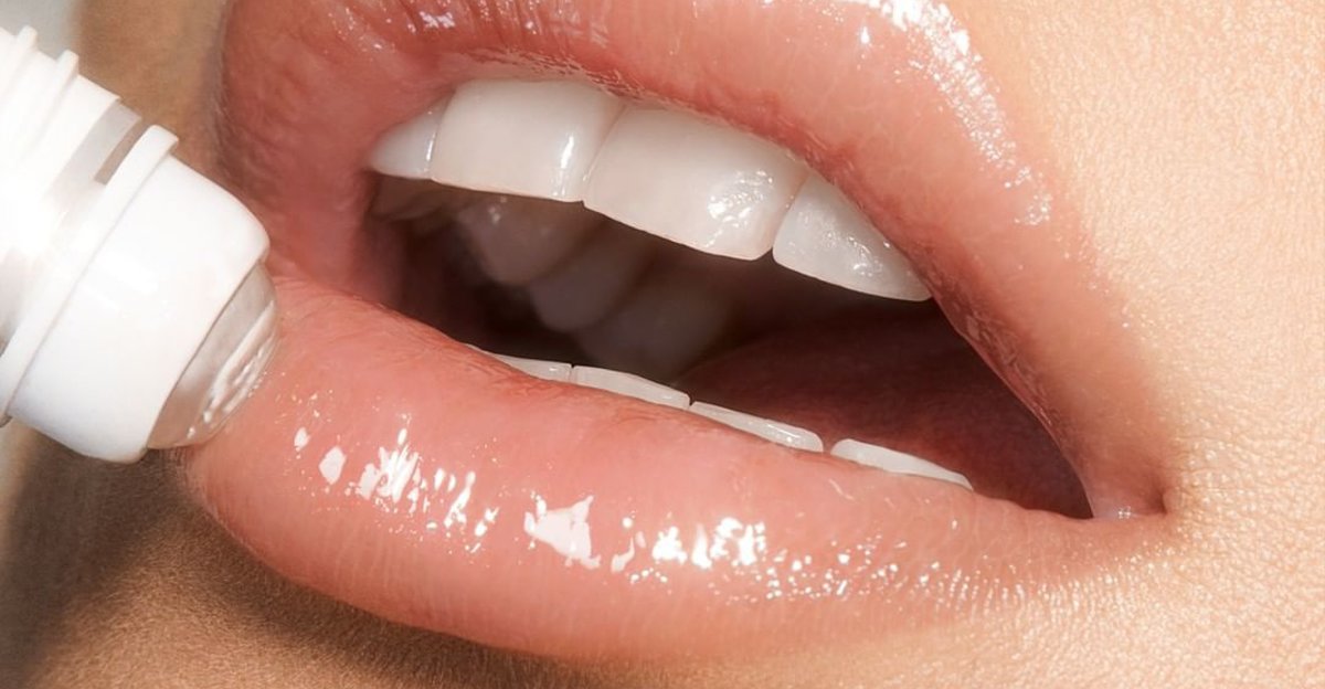 Best Lip Oil for Dry Lips