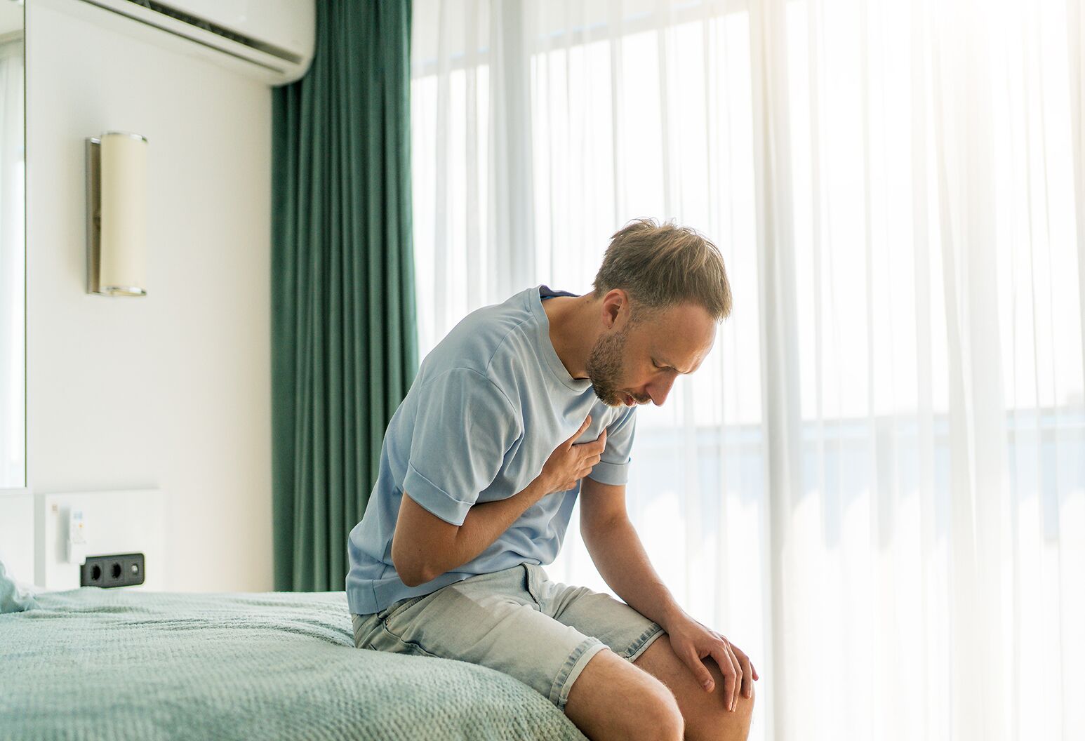Heart palpitations after eating: causes and solutions | Northwell Health Best sleeping position for heart palpitations