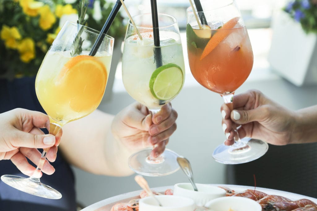 7 Best Mixers for Vodka | Commercial Juice Equipment | SC Beverage Best vodka for mixing