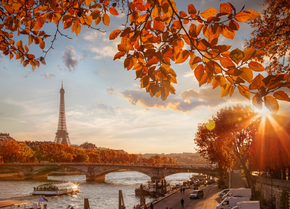 Best Time To Visit Paris: When To Go And When To Avoid - Follow Me Away