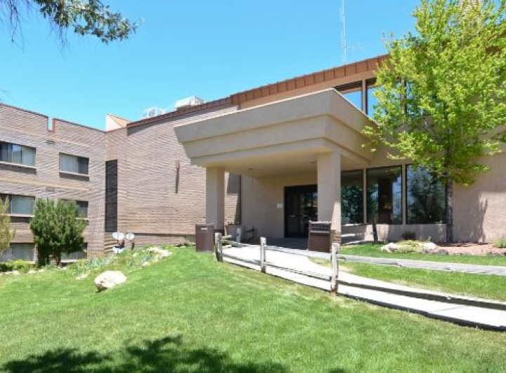 Best Western Premier Grand Canyon Squire Inn | Tri Canada Resorts Best western grand canyon squire inn