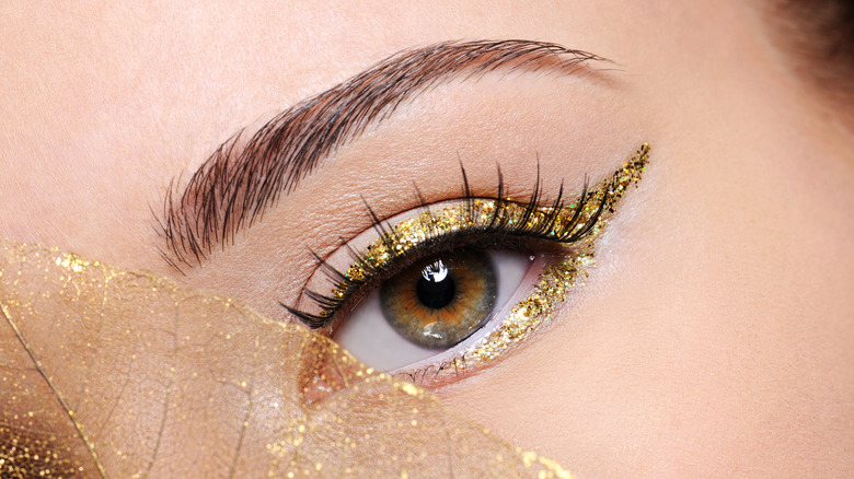 Best Eyeliner Color for Hazel Eyes