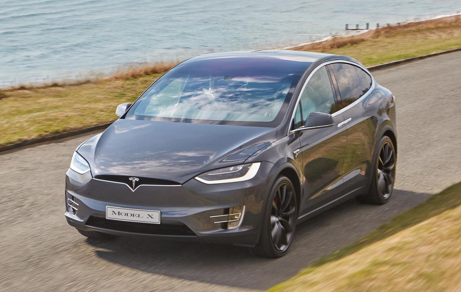 Best Car for Family Of 6