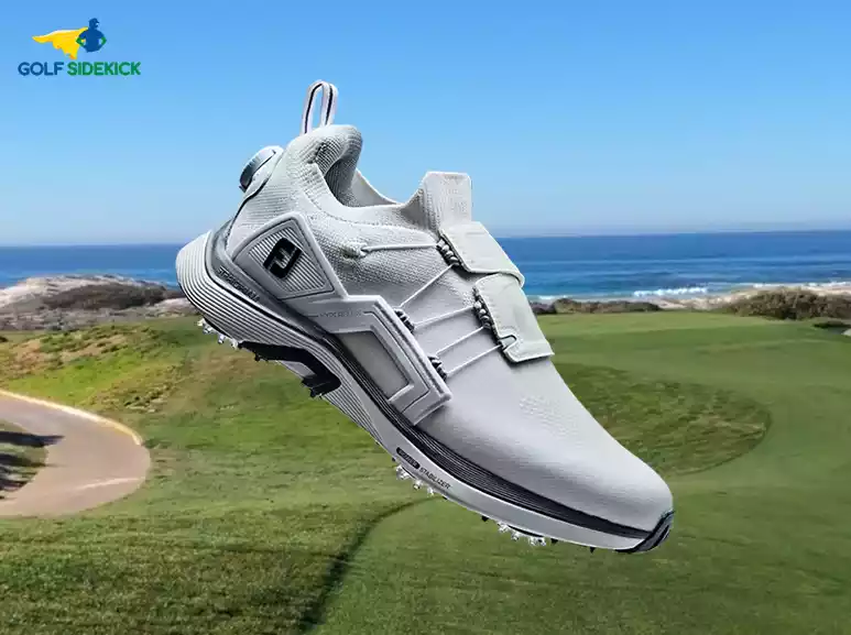 Best Golf Shoes For Wide Feet For A Perfect Swing