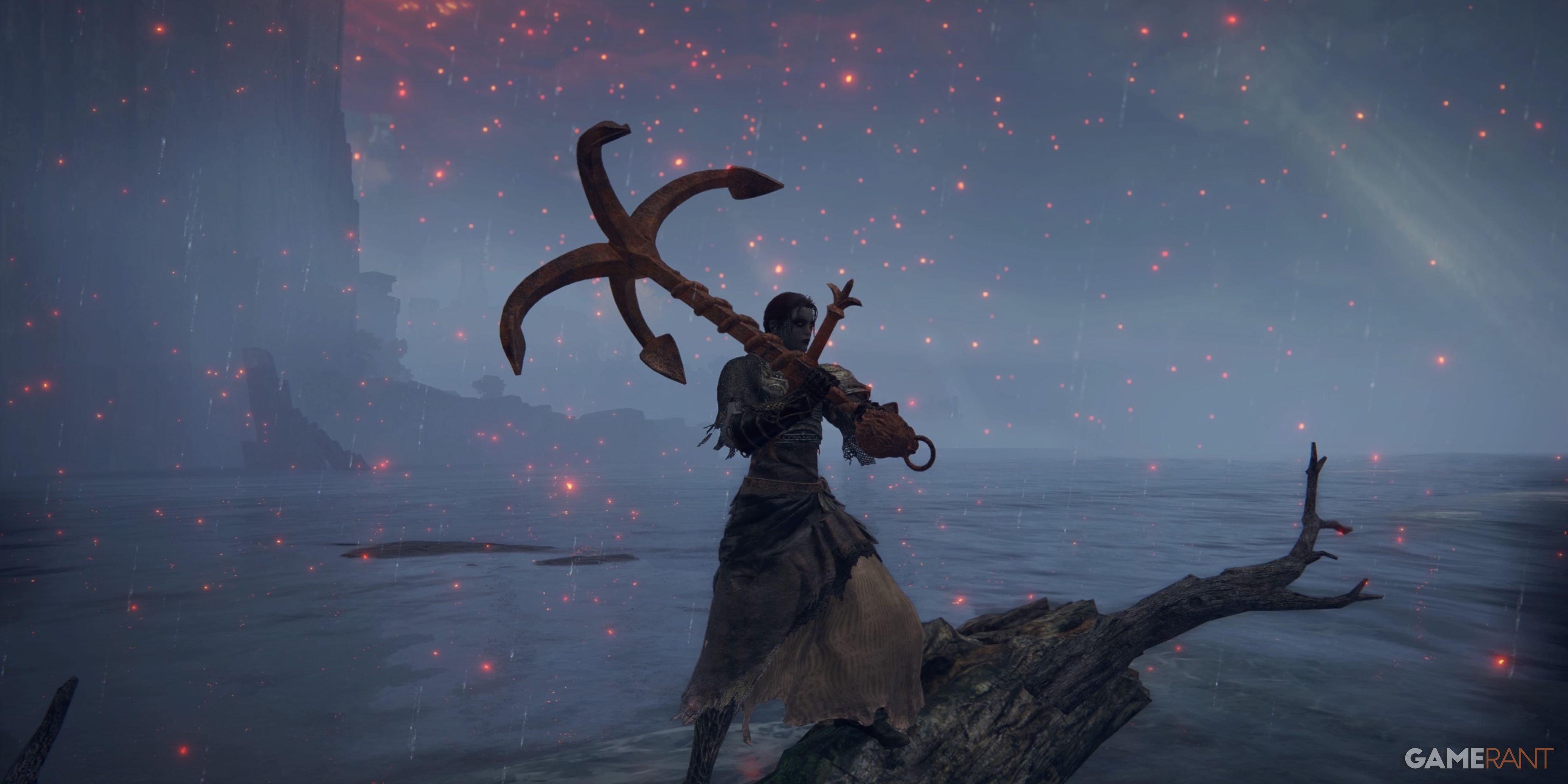 Elden Ring: Biggest Weapons, Ranked Elden Ring: Biggest Weapons, Ranked