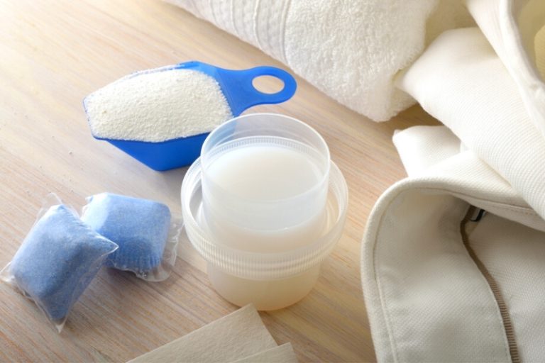 Powder, Pods, Liquid, or Sheets – What's the Best Type of Laundry ... Powder, Pods, Liquid, or Sheets – What's the Best Type of Laundry ...