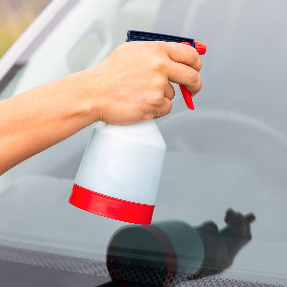 7 Best Windshield Cleaners of 2023: Reviews, Buying Guide and FAQs Best windshield cleaner for inside car